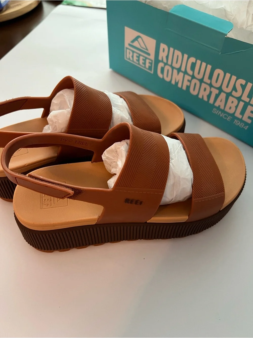 Reef Water Vista High Brown Dual-Strap Platform Sandals - Picture 5 of 10